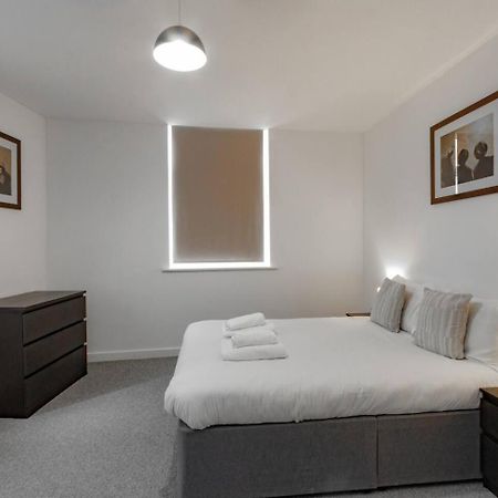 Spacious & Pet-Friendly 1Br Apt In Heywood 아파트 외부 사진